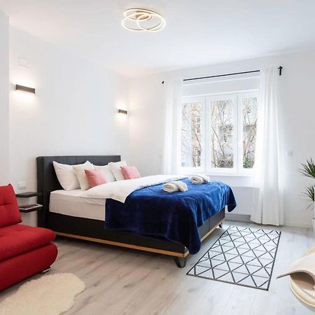 Lux Nest II City Apartment Urban Stay Загреб Екстериор снимка