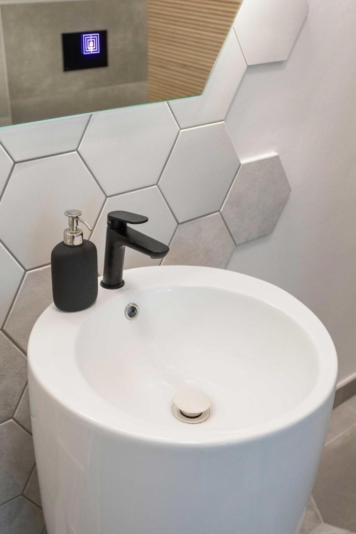 Lux Nest II City Apartment Urban Stay Загреб Екстериор снимка