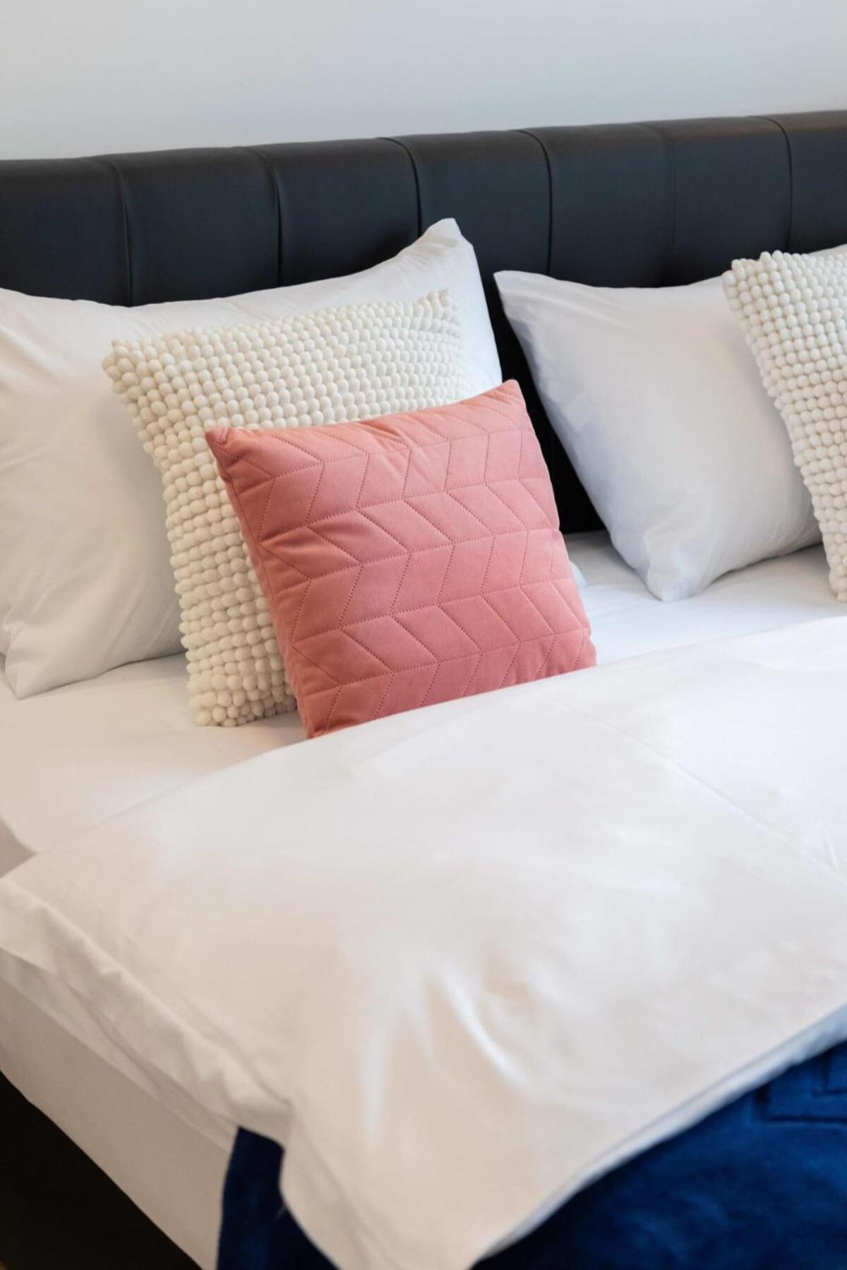 Lux Nest II City Apartment Urban Stay Загреб Екстериор снимка